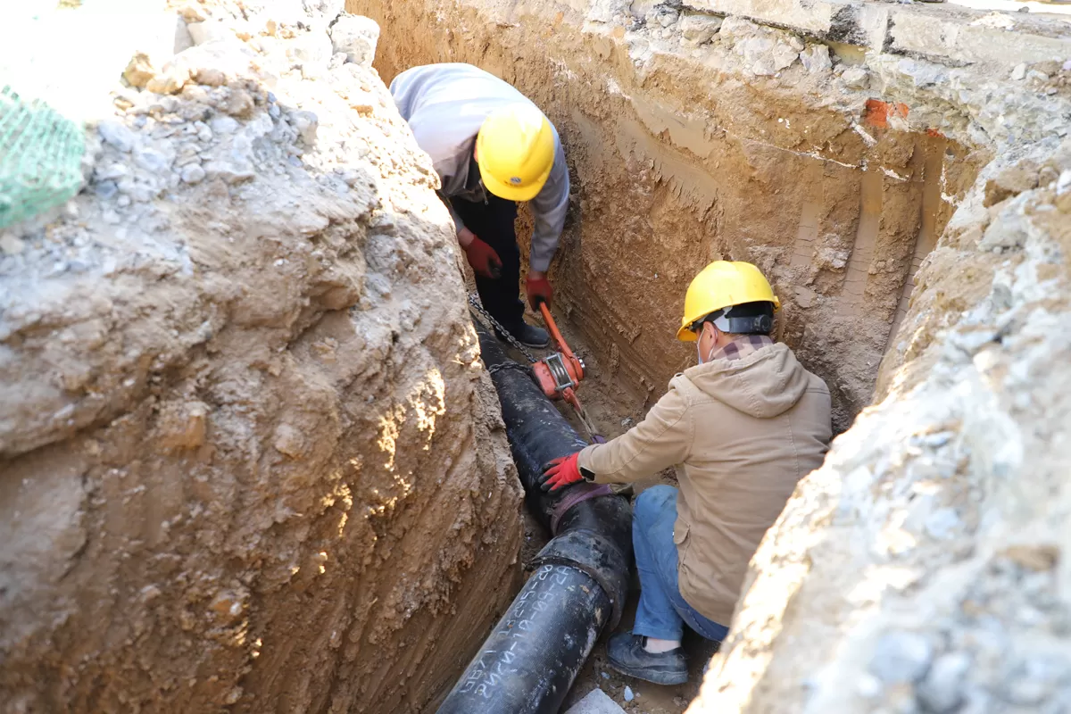 2015 Ningbo Water Supply Engineering and Construction Co. Sourcing PE pipe 400000 $